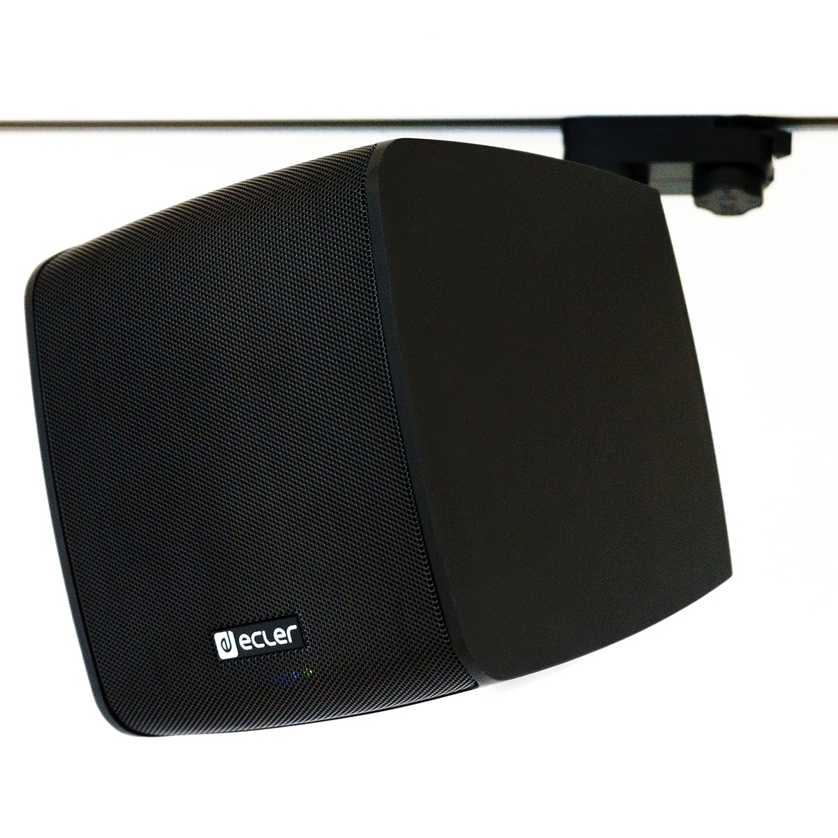 Ecler CUBE (black) - Приемник системы Ecler WiSpeak, беспроводная подвесная АС 5'' черного цвета